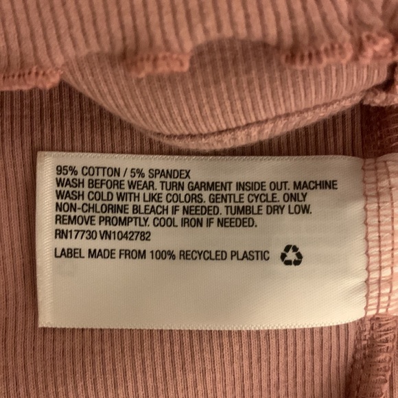 Pink Ribbed Crop Tank - Picture 5 of 5